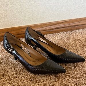 Circa Joan & David Women's Black Patent Slingback Pointed-Toe Pumps